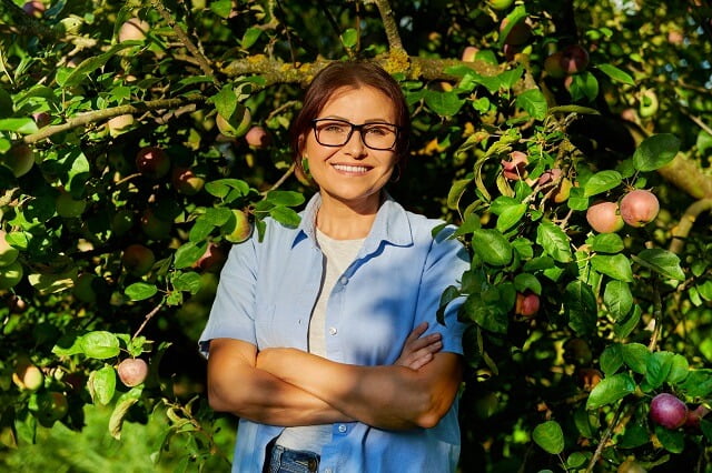 Contact 1 Helen Stockton